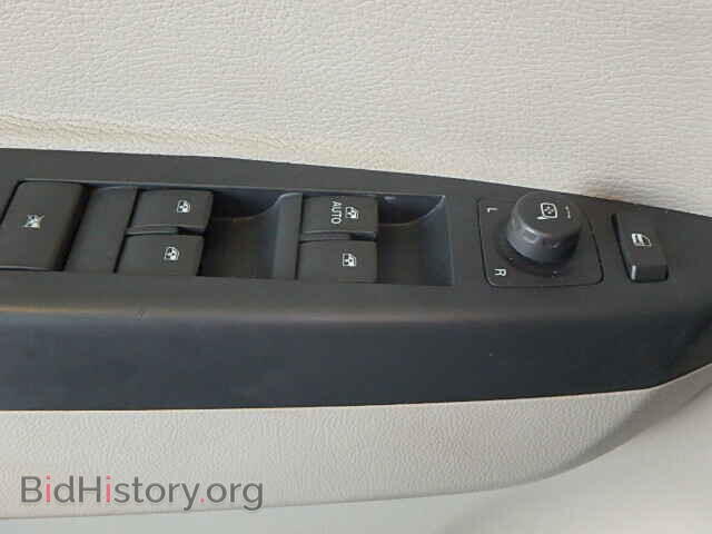 2009 SATURN VUE - VIN: 3GSCL53739S565783 - Фото 9