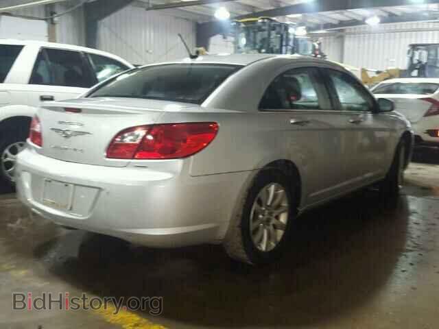 2010 CHRYSLER SEBRING - VIN: 1C3CC5FB8AN103198 - Фото 4