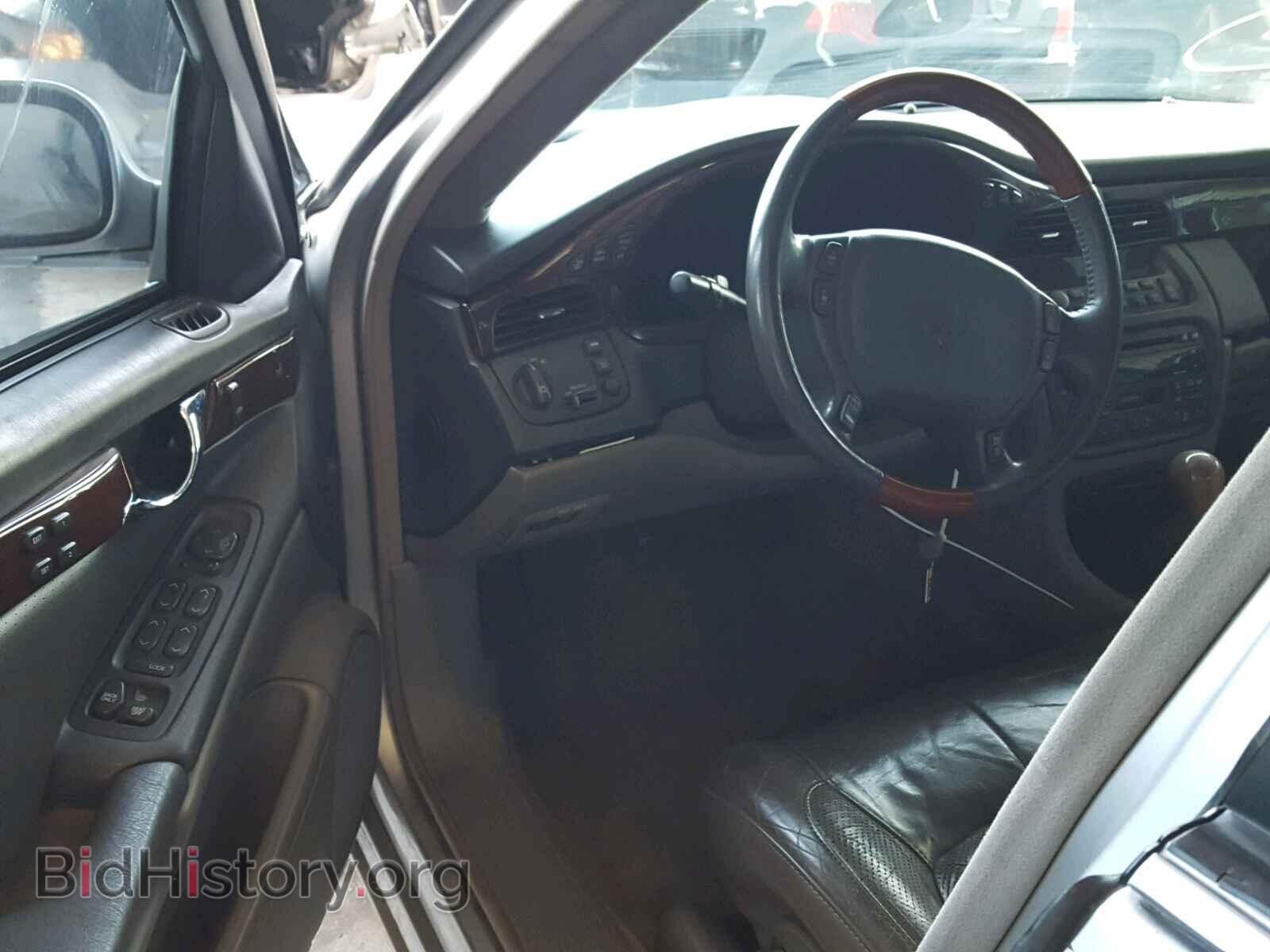 2000 CADILLAC DEVILLE - VIN: 1G6KF5792YU243289 - Photo 9