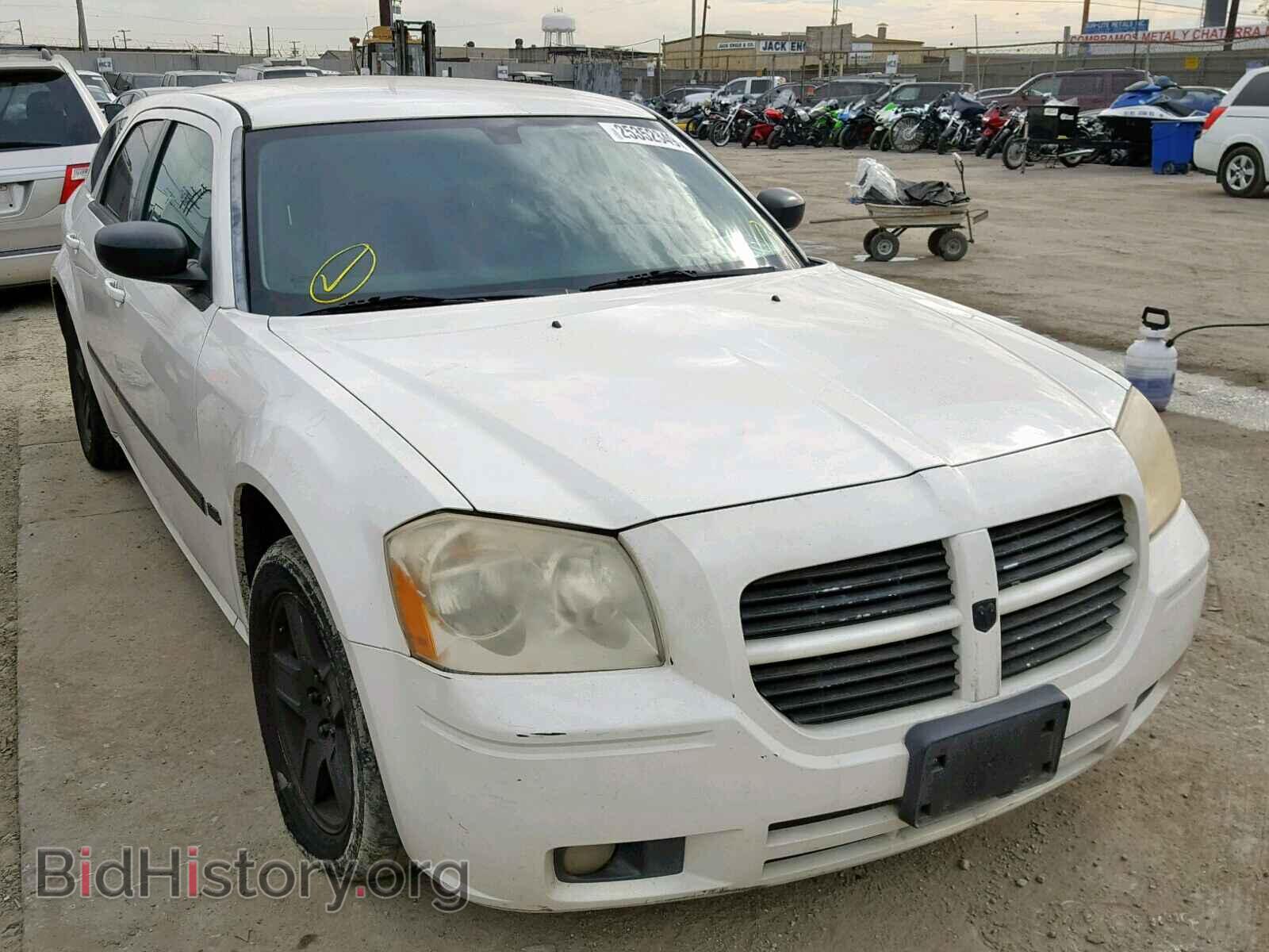 Photo 2D4FV47V77H666110 - DODGE MAGNUM 2007