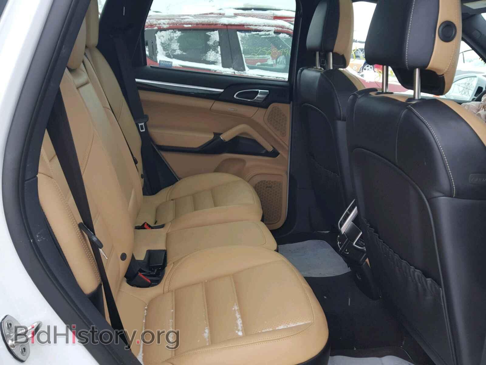 2018 PORSCHE CAYENNE - VIN: WP1AA2A29JKA03366 - Фото 6