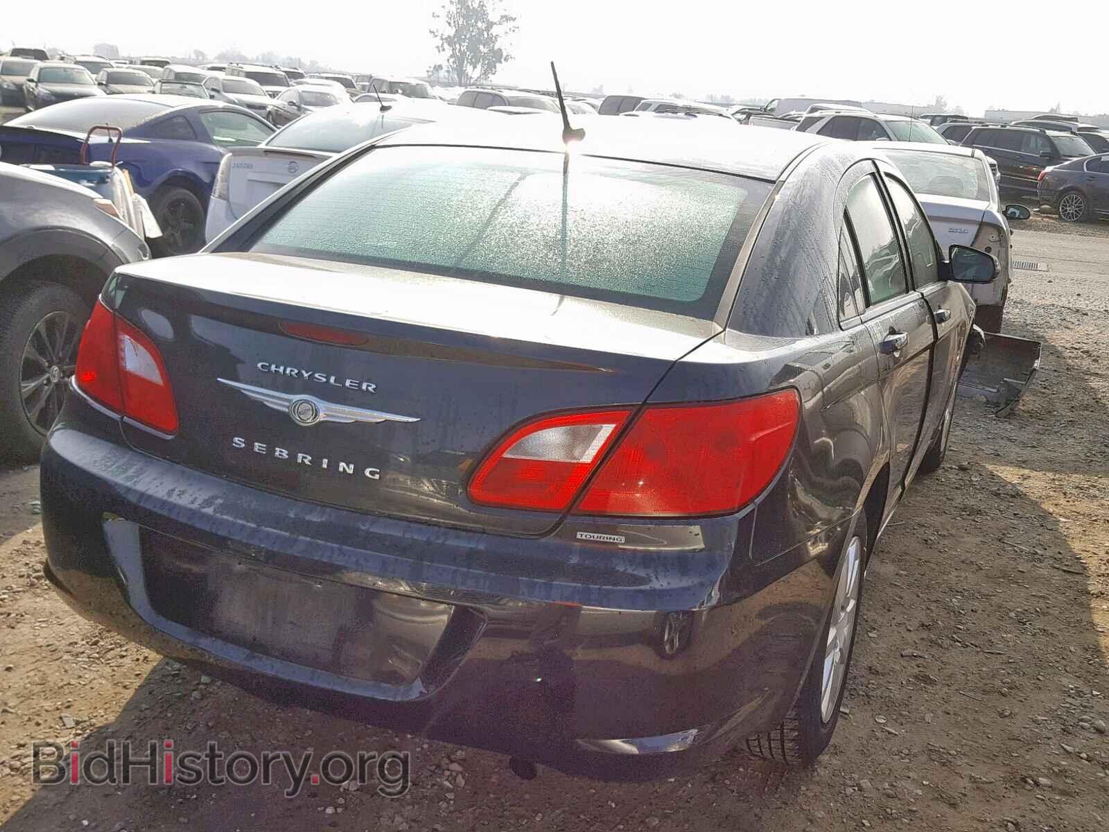 2010 CHRYSLER SEBRING - VIN: 1C3CC4FB0AN115890 - Фото 4
