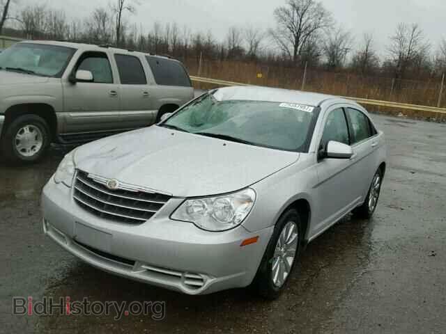 2010 CHRYSLER SEBRING - VIN: 1C3CC5FB7AN211618 - Фото 2