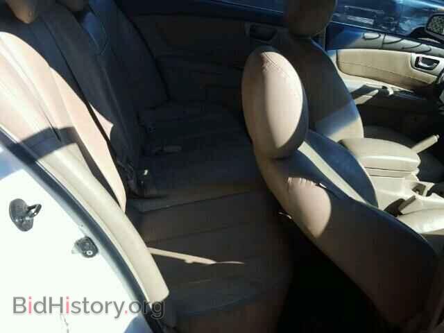 2007 KIA OPTIMA - VIN: KNAGE123X75102204 - Фото 6