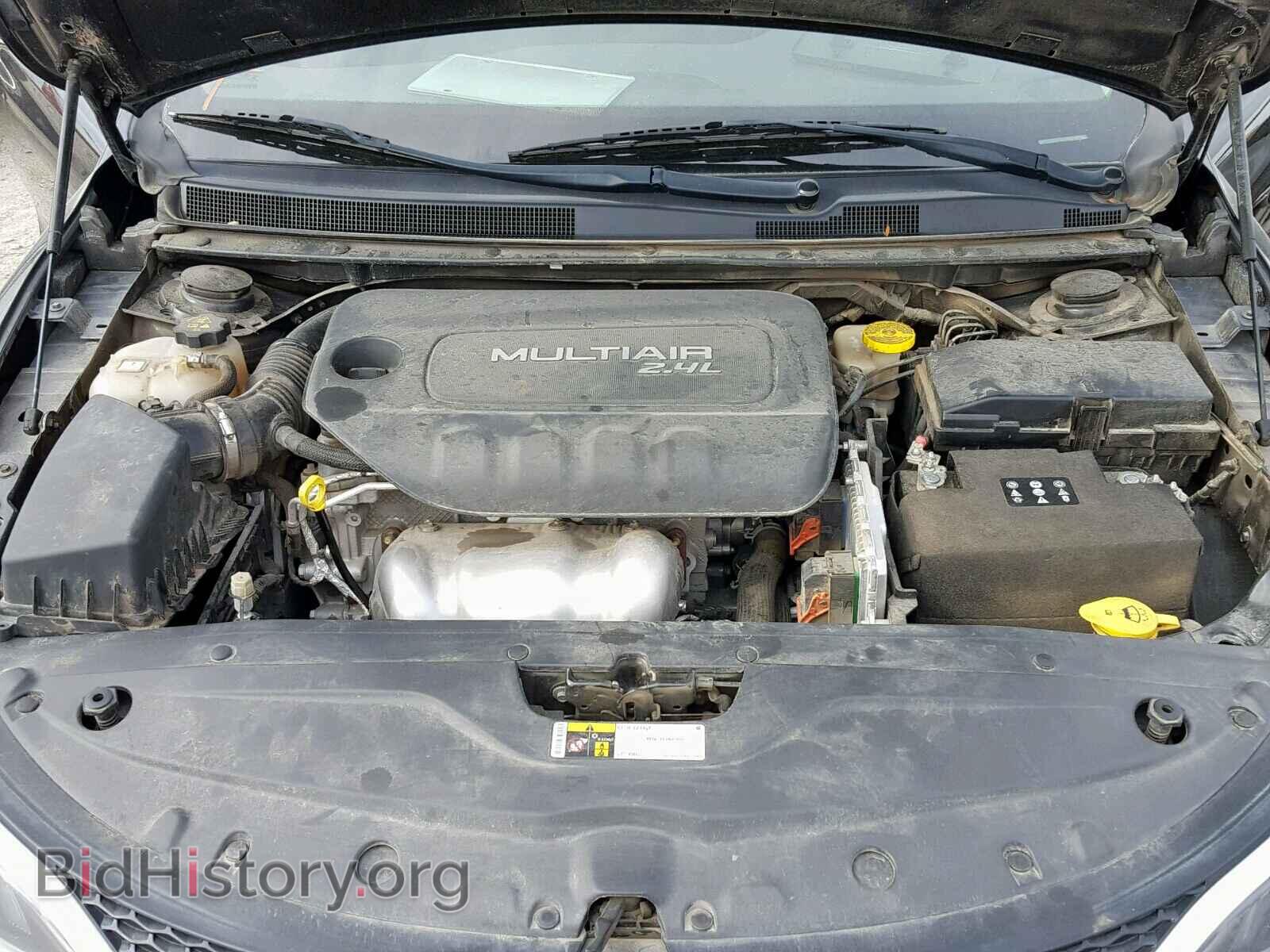 2016 CHRYSLER 200 - VIN: 1C3CCCAB3GN112122 - Photo 7