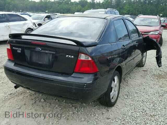 2005 FORD FOCUS - VIN: 1FAFP34N95W284025 - Фото 4