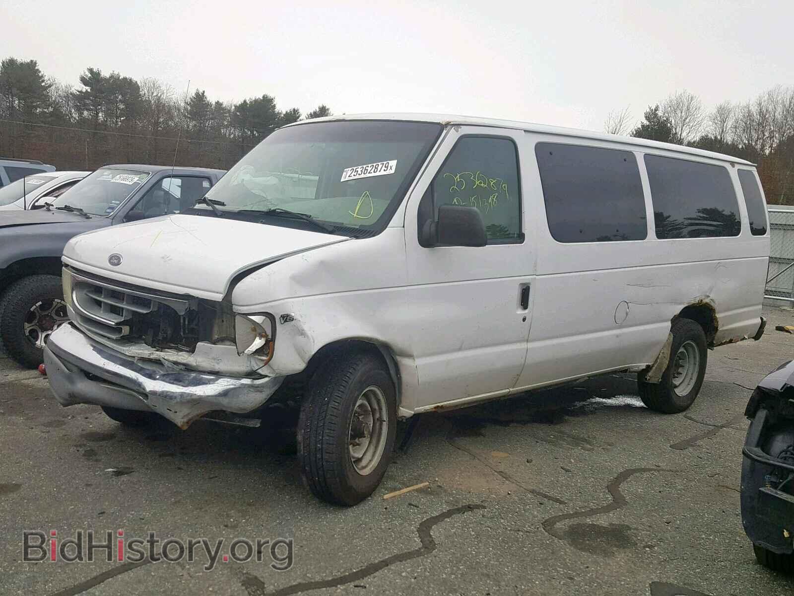 2002 FORD ECONOLINE - VIN: 1FBSS31L62HA34580 - Photo 2