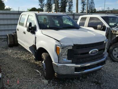 2017 Ford F350 F350 Super, white — VIN 1FD8W3G64HEC11399, Copart