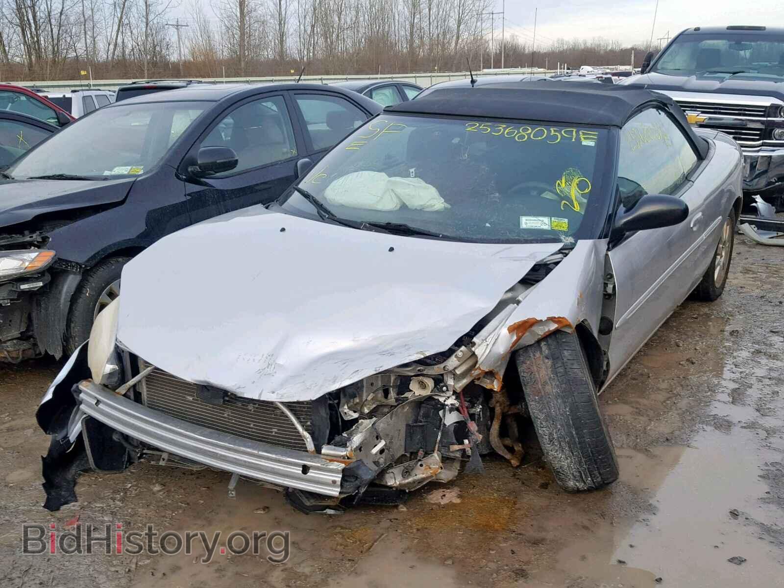 2004 CHRYSLER SEBRING - VIN: 1C3EL75R24N421292 - Фото 2