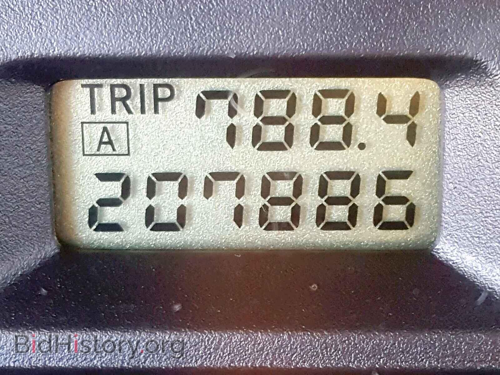 2002 MITSUBISHI LANCER - VIN: JA3AJ26E82U083722 - Photo 8
