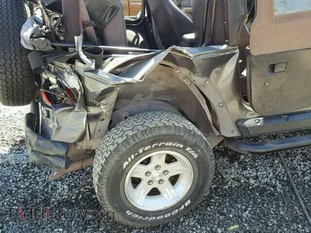 2000 JEEP WRANGLER - VIN: 1J4FA29P7YP793779 - Фото 9