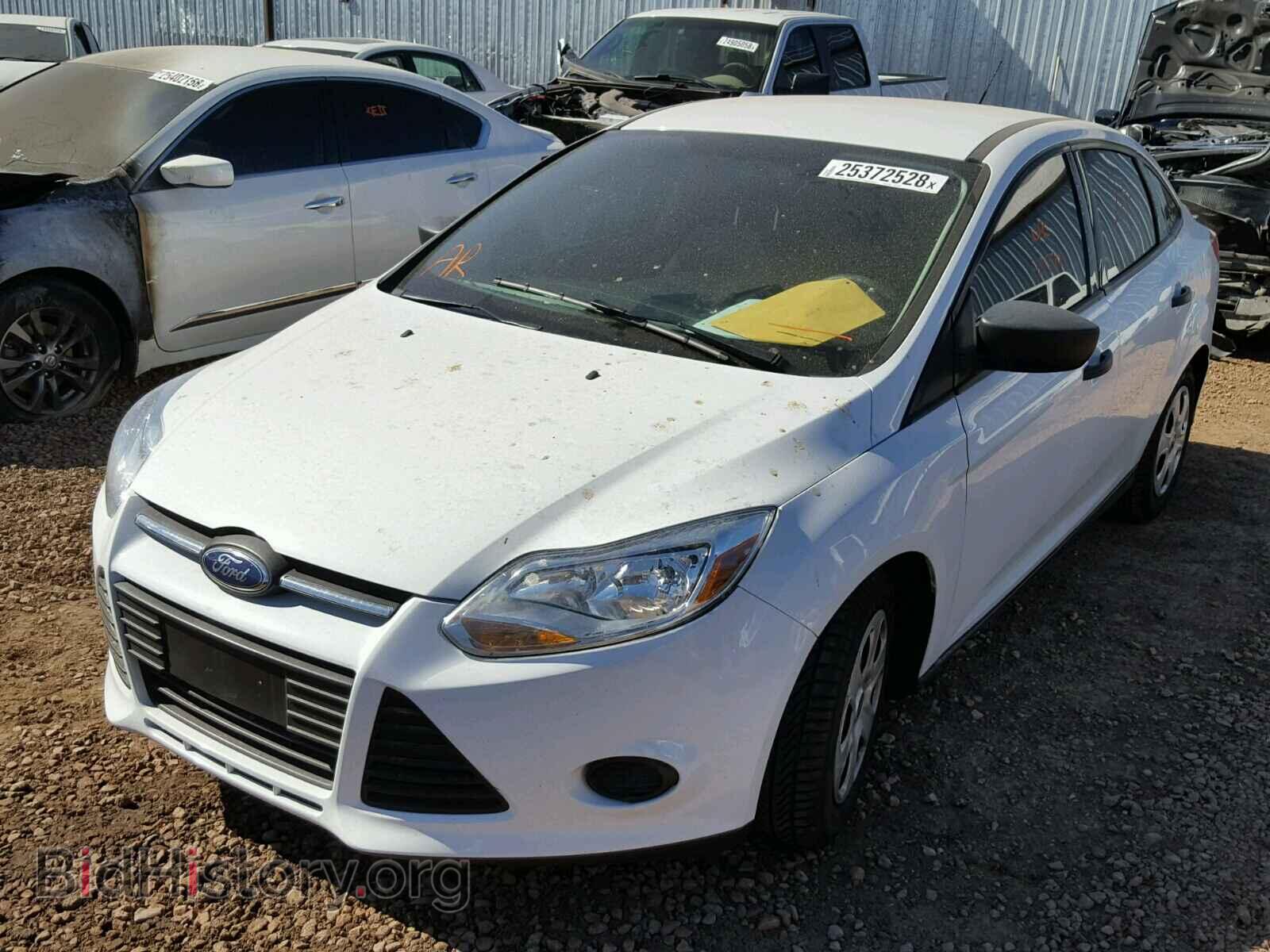2014 FORD FOCUS - VIN: 1FADP3E22EL306010 - Фото 2