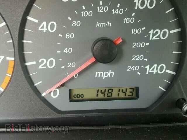 2000 MAZDA 626 - VIN: 1YVGF22F6Y5103152 - Фото 8