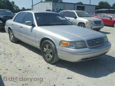 2003 Ford CROWN VIC Crown Vict, серебристый — VIN 2FAFP74W23X172202, Copart
