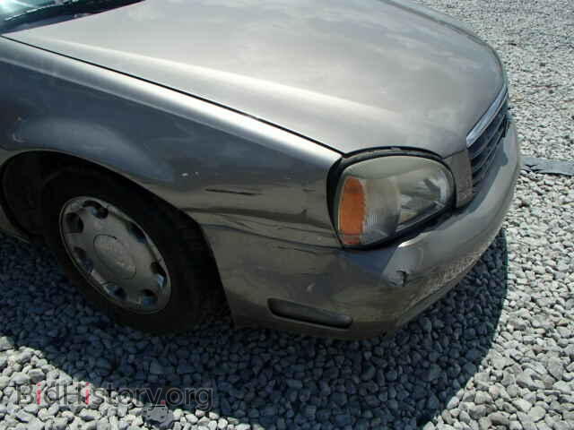 2000 CADILLAC DEVILLE - VIN: 1G6KE57Y9YU247995 - Photo 10