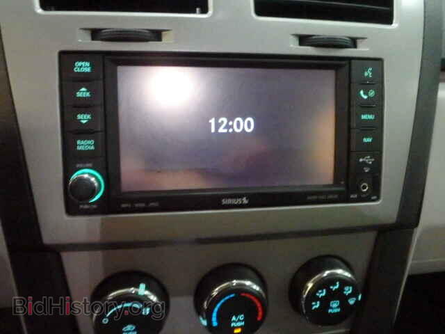 2010 DODGE AVENGER - VIN: 1B3CC5FV3AN115749 - Фото 9