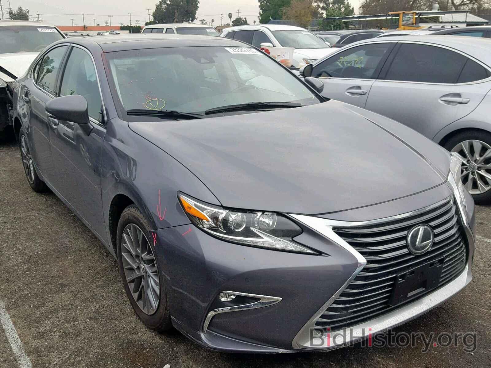 Photo 58ABK1GGXJU097704 - LEXUS ES350 2018