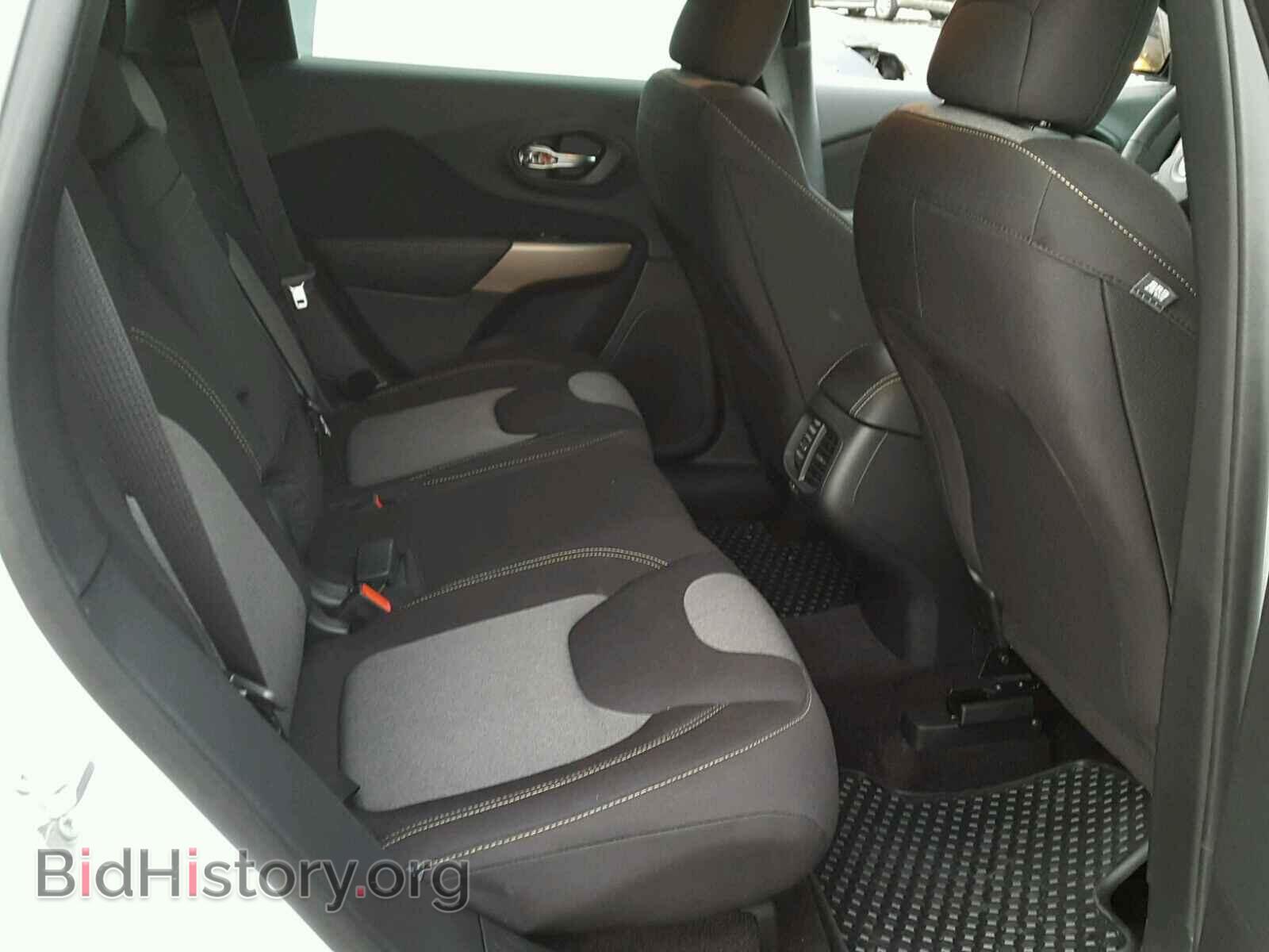 2018 JEEP CHEROKEE - VIN: 1C4PJMCB7JD559877 - Фото 6