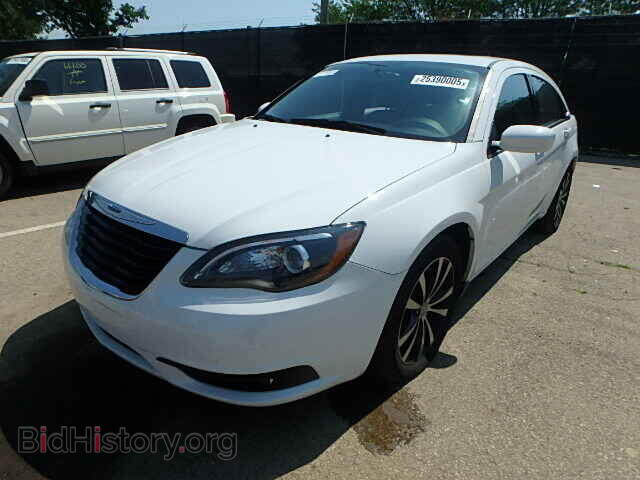 2014 CHRYSLER 200 - VIN: 1C3CCBCG2EN136220 - Фото 2