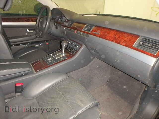 2010 AUDI A8 - VIN: WAURVAFAXAN007263 - Фото 5