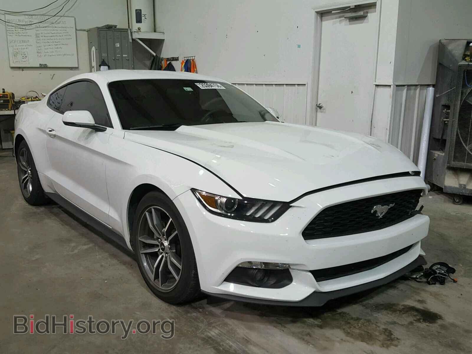 Photo 1FA6P8TH4F5424711 - FORD MUSTANG 2015