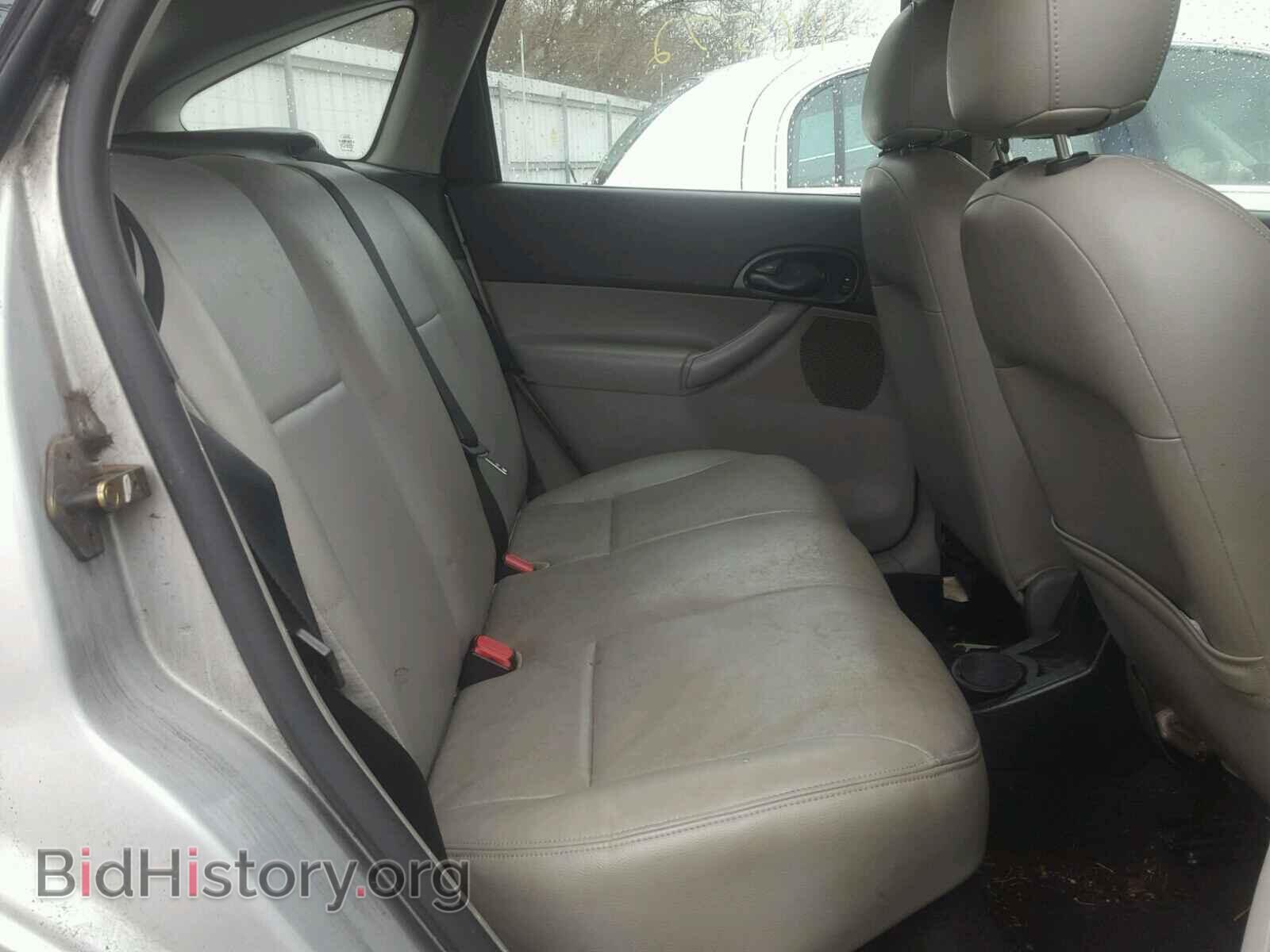 2005 FORD FOCUS - VIN: 3FAFP37N55R113335 - Фото 6