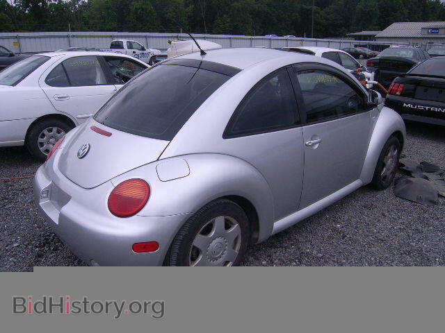 2000 VOLKSWAGEN BEETLE - VIN: 3VWDD21C9YM490924 - Фото 4