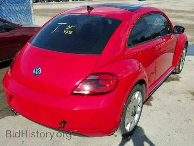 2013 VOLKSWAGEN BEETLE - VIN: 3VWJP7AT5DM686120 - Фото 4