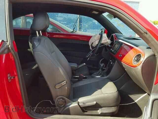 2013 VOLKSWAGEN BEETLE - VIN: 3VWJP7AT5DM686120 - Фото 5