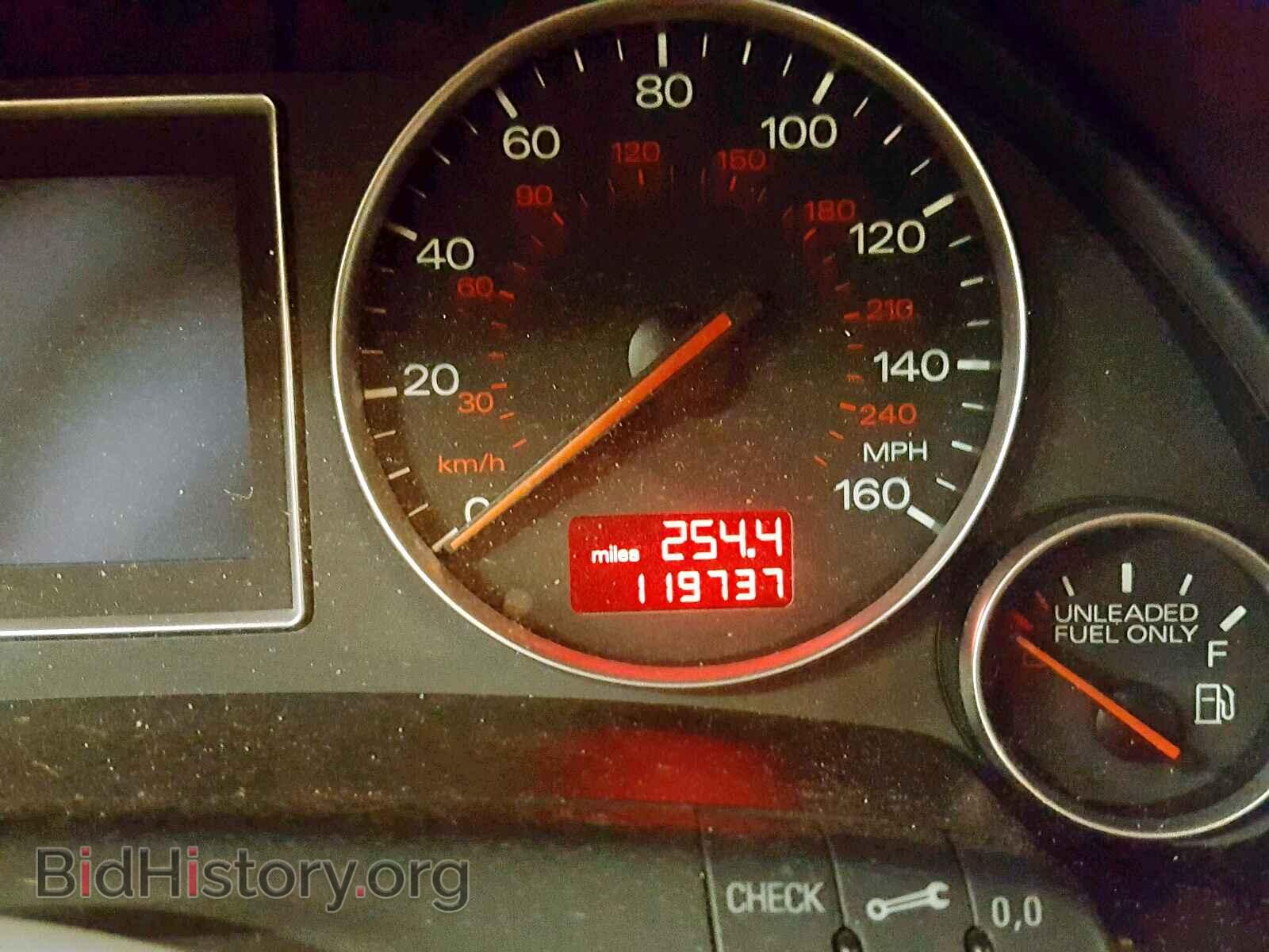 2005 AUDI A4 - VIN: WAULC68E15A070242 - Фото 8
