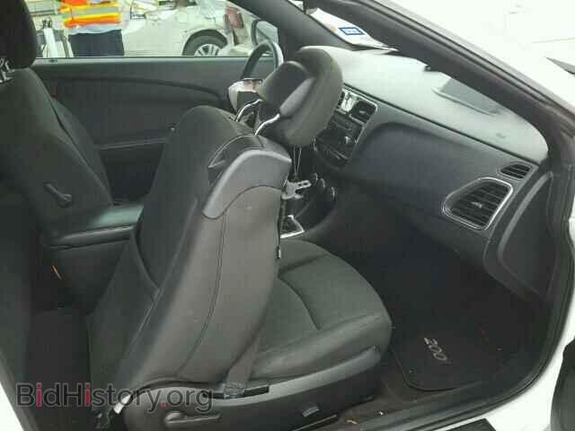 2011 CHRYSLER 200 - VIN: 1C3BC2EG4BN585581 - Фото 5
