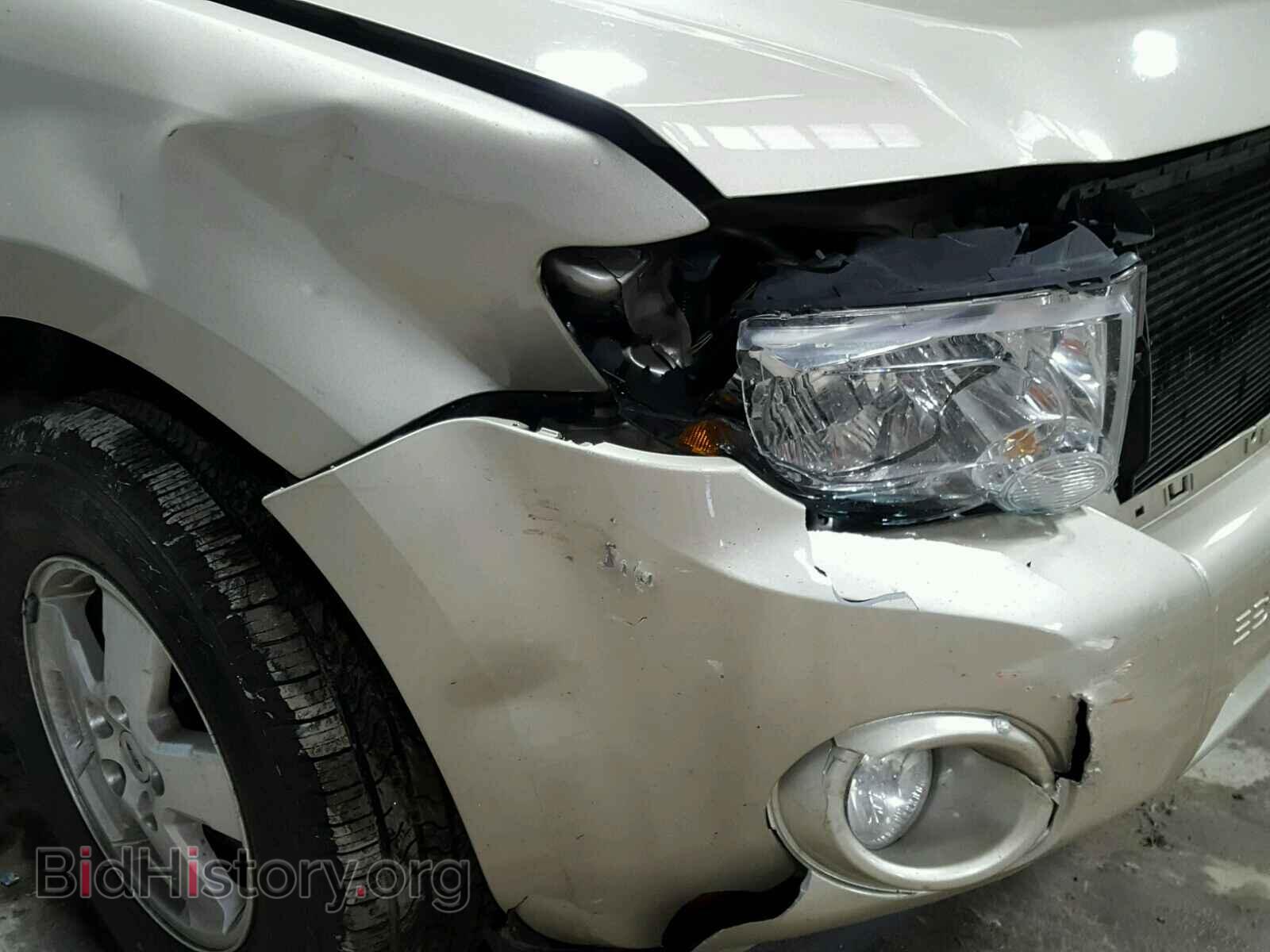 2011 FORD ESCAPE - VIN: 1FMCU0D76BKC28127 - Фото 9