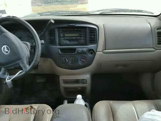 2002 MAZDA TRIBUTE - VIN: 4F2YU09112KM39749 - Фото 9