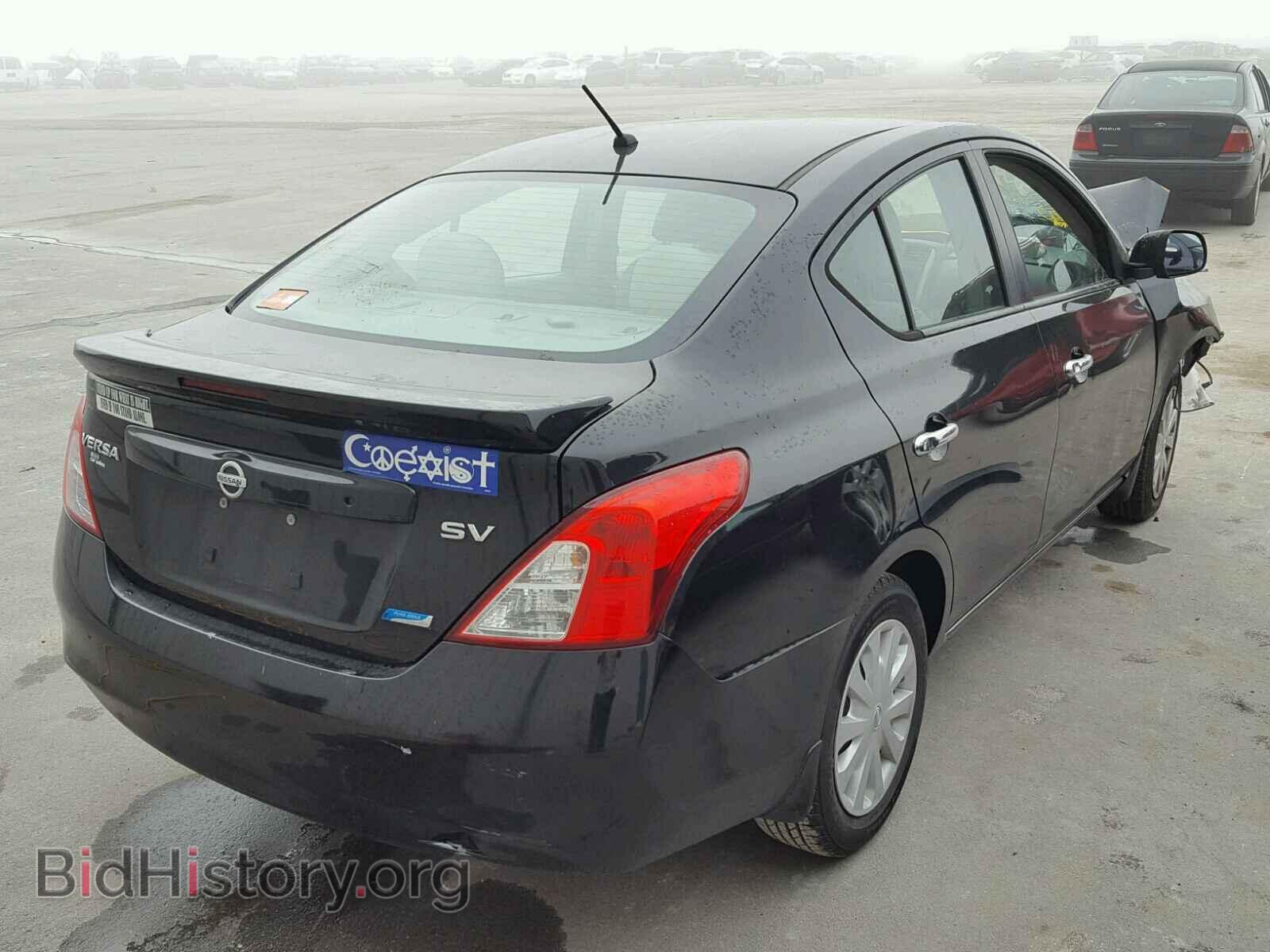 2013 NISSAN VERSA - VIN: 3N1CN7AP1DL879099 - Фото 4