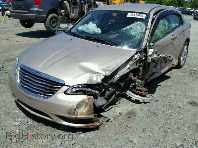 2013 CHRYSLER 200 - VIN: 1C3CCBAB2DN761738 - Photo 2