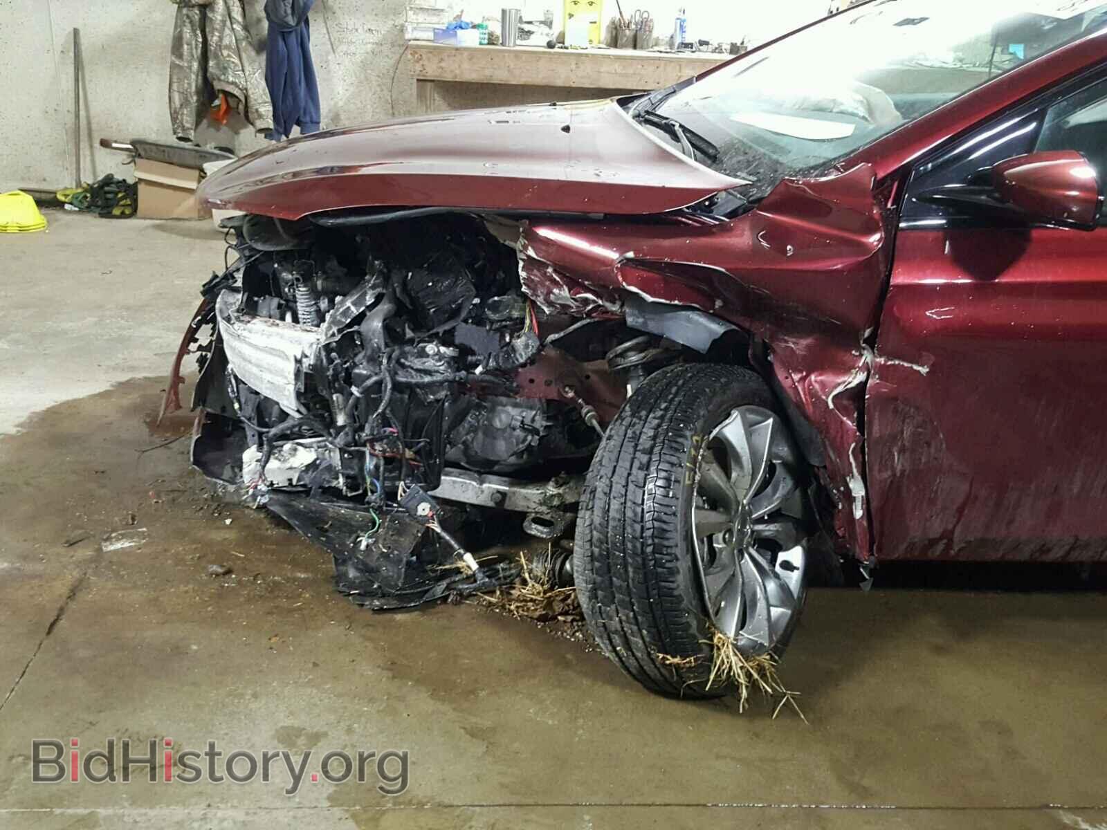 2016 CHRYSLER 200 - VIN: 1C3CCCBG5GN118109 - Фото 9