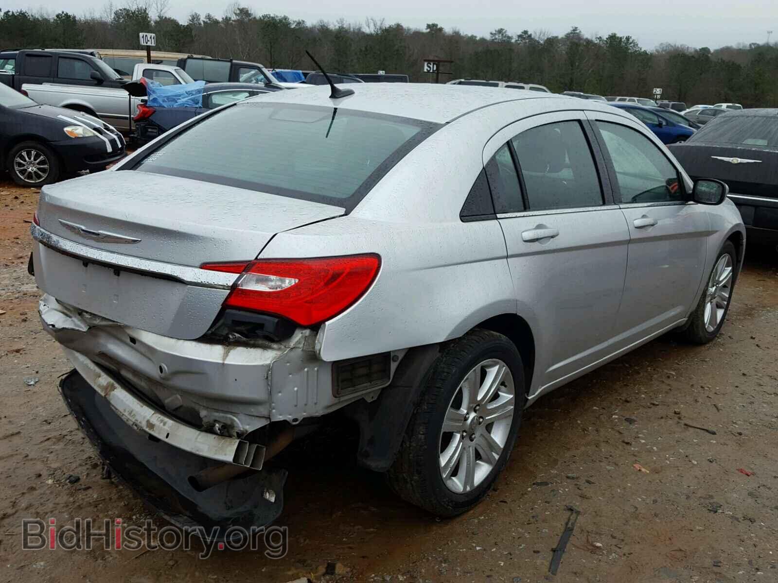 2012 CHRYSLER 200 - VIN: 1C3CCBAB2CN184241 - Фото 4