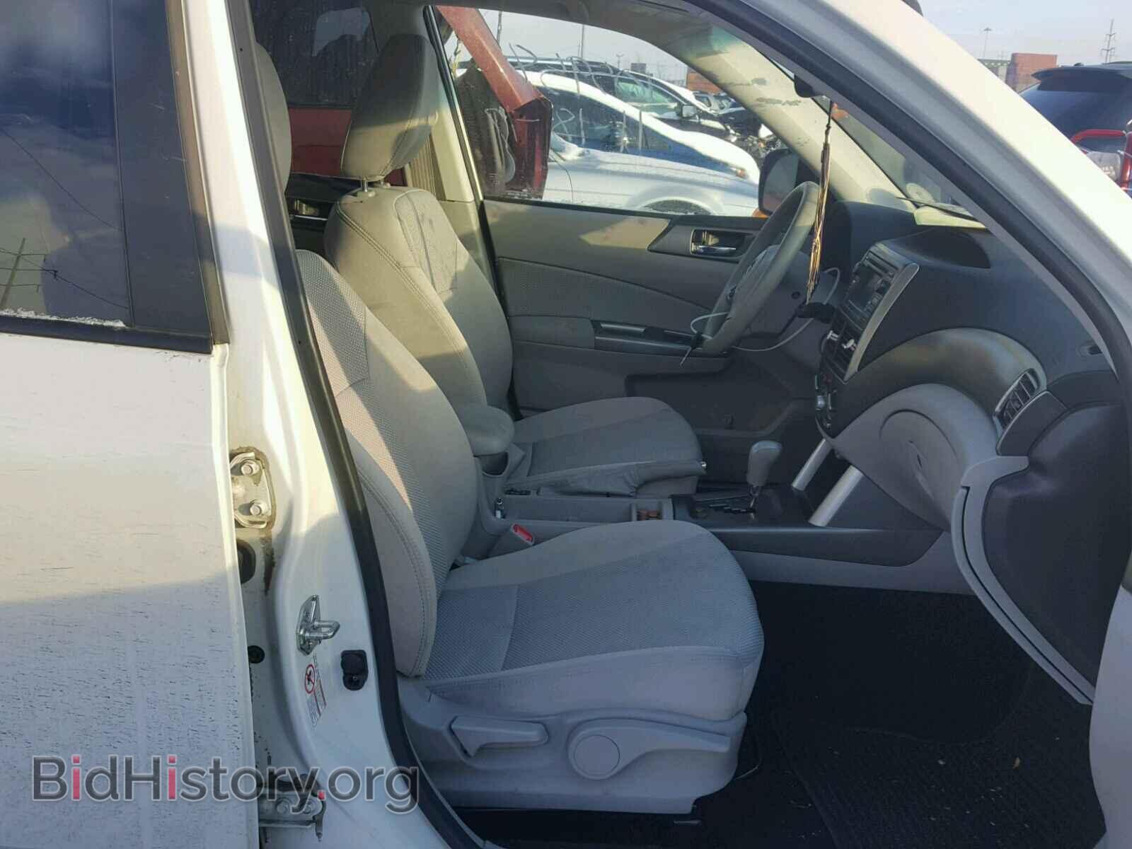 2013 SUBARU FORESTER - VIN: JF2SHADC1DH421830 - Фото 5