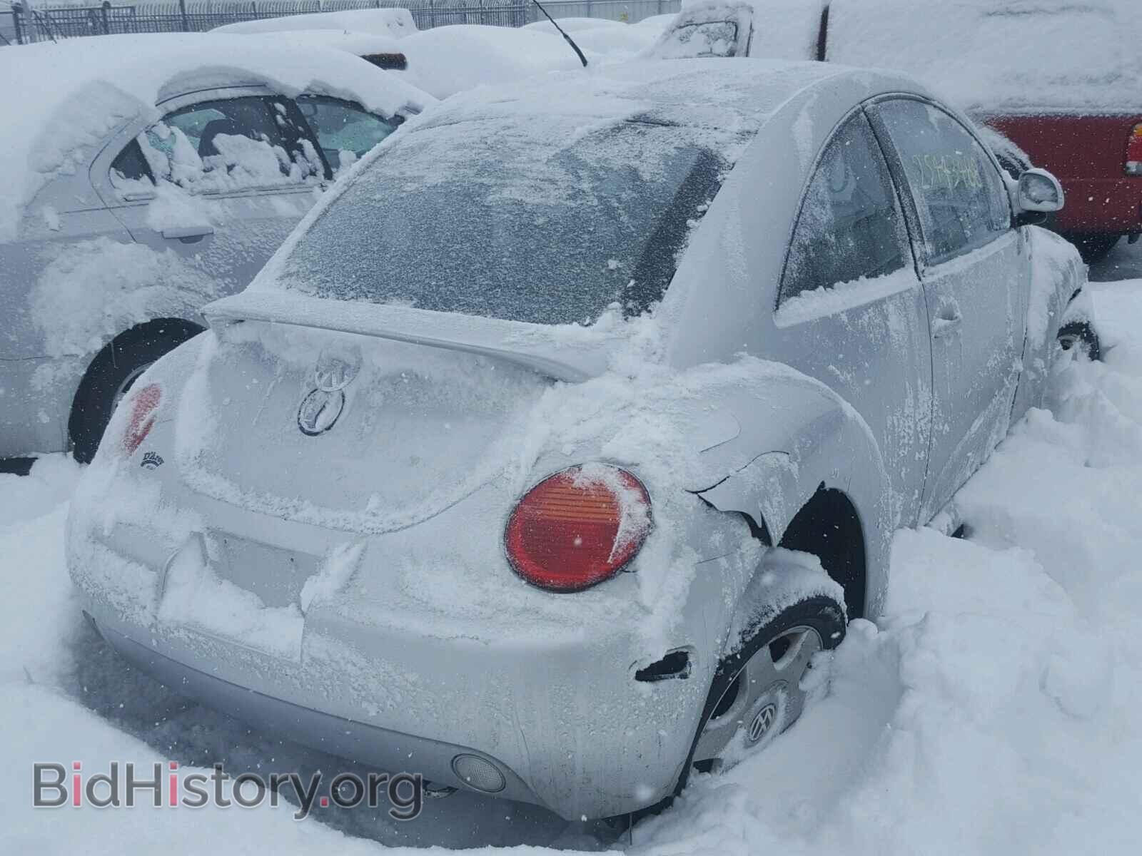2000 VOLKSWAGEN BEETLE - VIN: 3VWDD21C6YM496163 - Фото 4