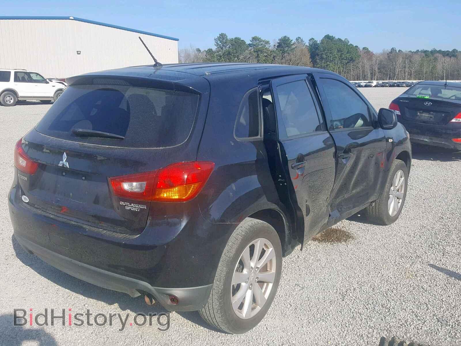2013 MITSUBISHI OUTLANDER - VIN: 4A4AR3AU2DE001875 - Фото 4