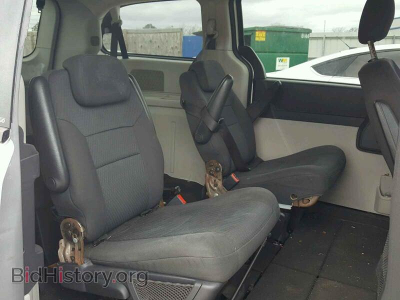 2010 Dodge CARAVAN (VIN 2D4RN5D14AR121830) — photo 6 of 10