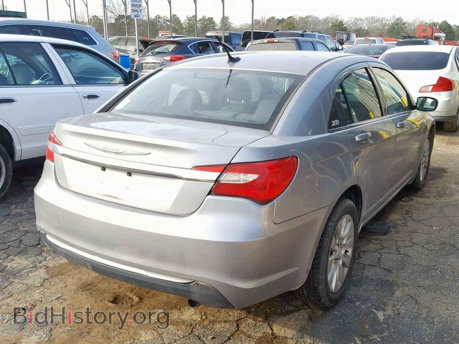 2014 CHRYSLER 200 - VIN: 1C3CCBAB8EN210490 - Photo 4