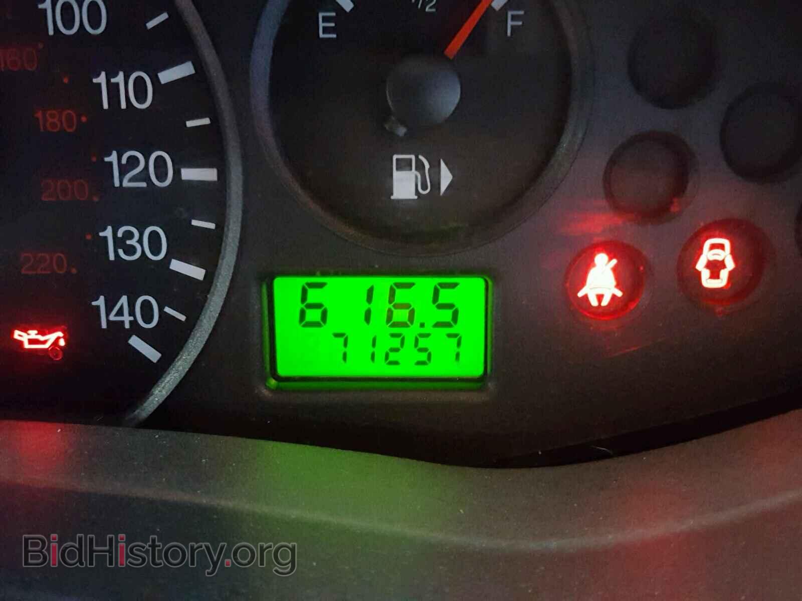 2005 FORD FOCUS - VIN: 1FAFP34N05W268585 - Фото 8