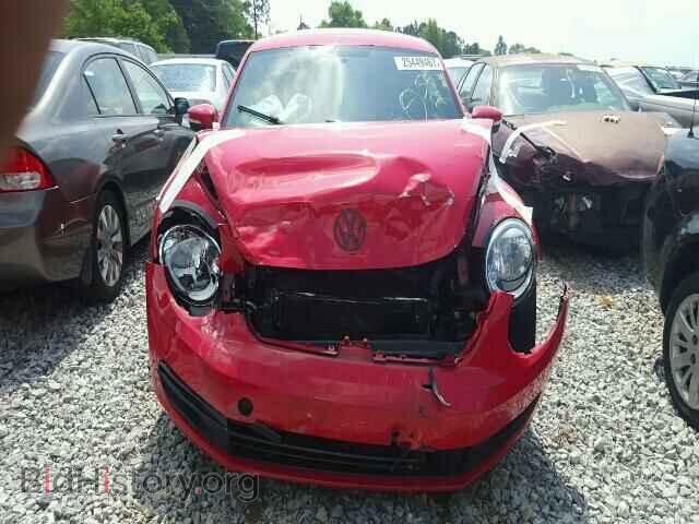 2012 VOLKSWAGEN BEETLE - VIN: 3VWJX7AT2CM617335 - Фото 9