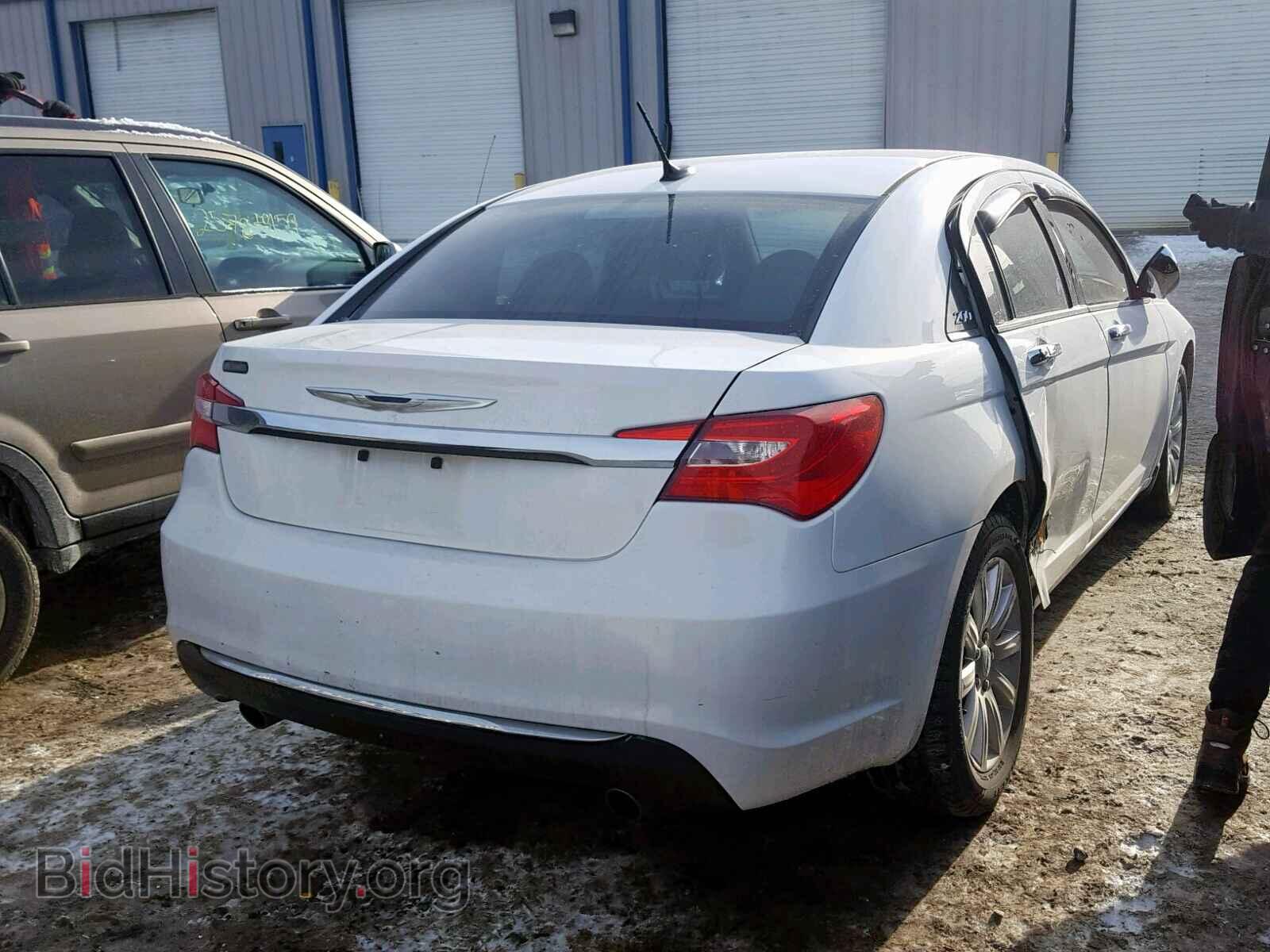 2013 CHRYSLER 200 - VIN: 1C3CCBCG8DN738313 - Фото 4