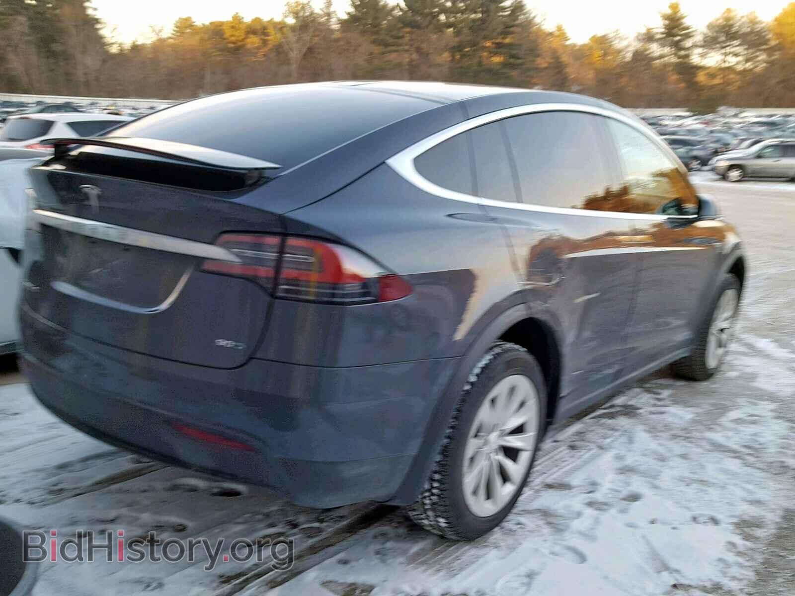 2016 TESLA MODEL X - VIN: 5YJXCBE25GF014595 - Photo 4
