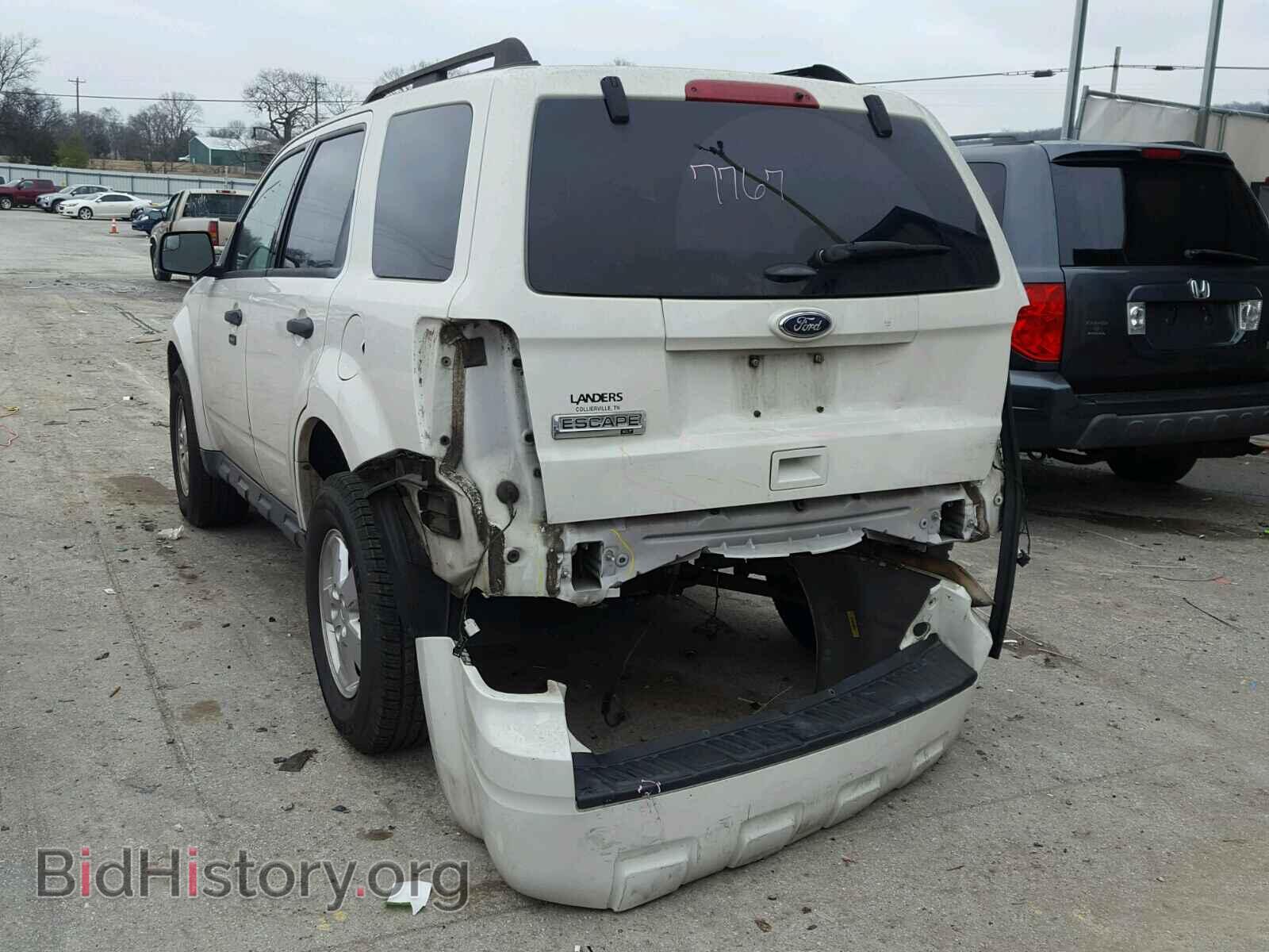 2011 FORD ESCAPE - VIN: 1FMCU0D79BKC21740 - Photo 3