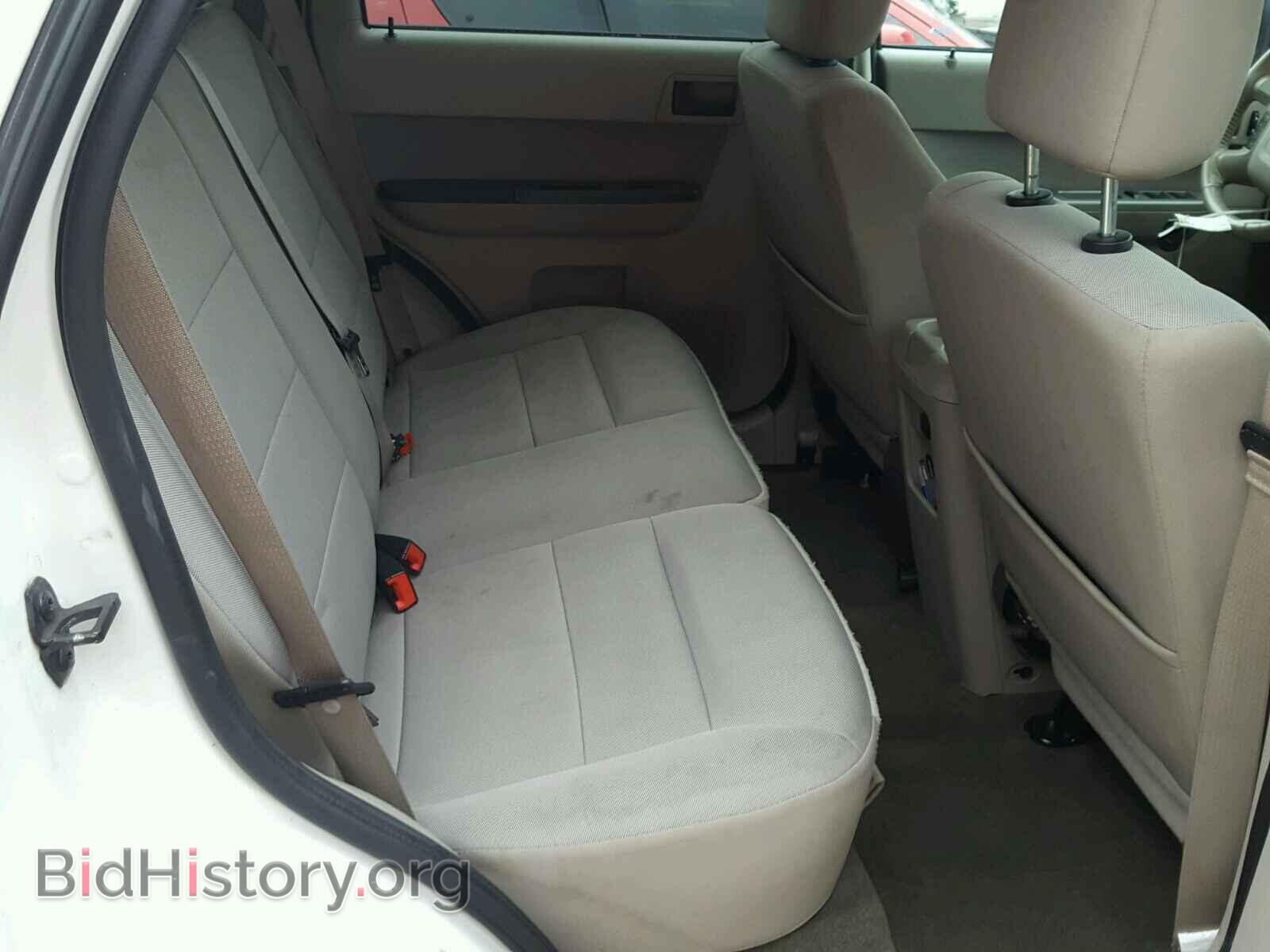 2011 FORD ESCAPE - VIN: 1FMCU0D79BKC21740 - Photo 6