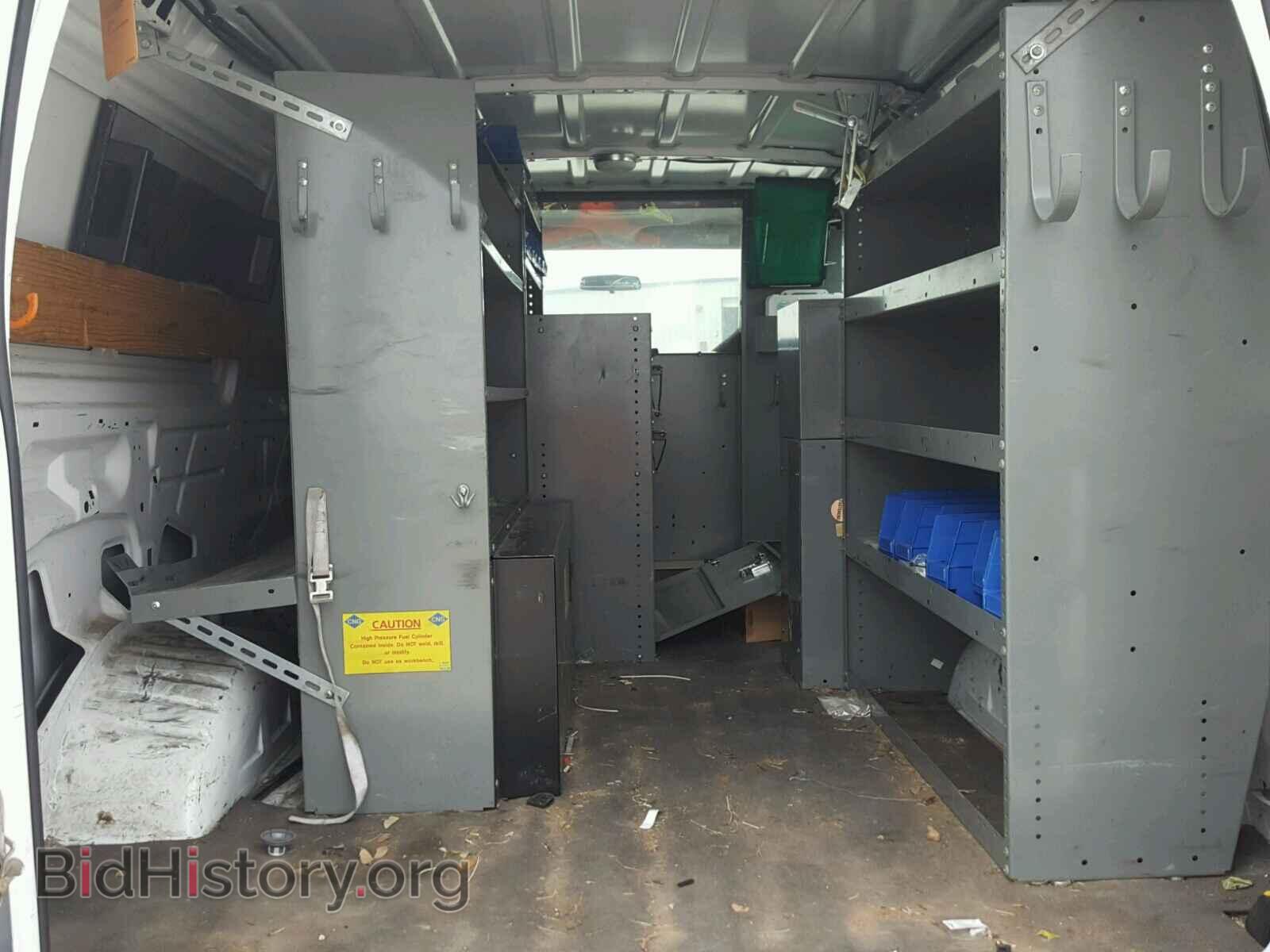2010 FORD ECONOLINE - VIN: 1FTNE2EL0ADA17784 - Photo 6