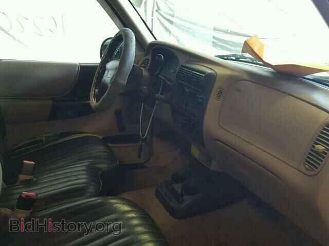 2000 MAZDA B2500 - VIN: 4F4YR12C2YTM26098 - Фото 5